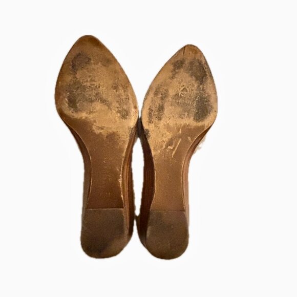 Bettye Muller Concept d"Orsay Flats Pointed Toe 1/2" Heel Light Beige Size 7.5M - Picture 8 of 8